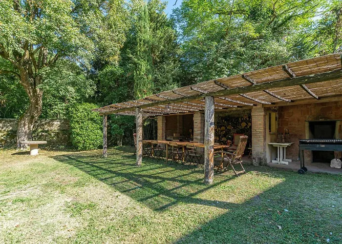 Poggiolo Holiday home *